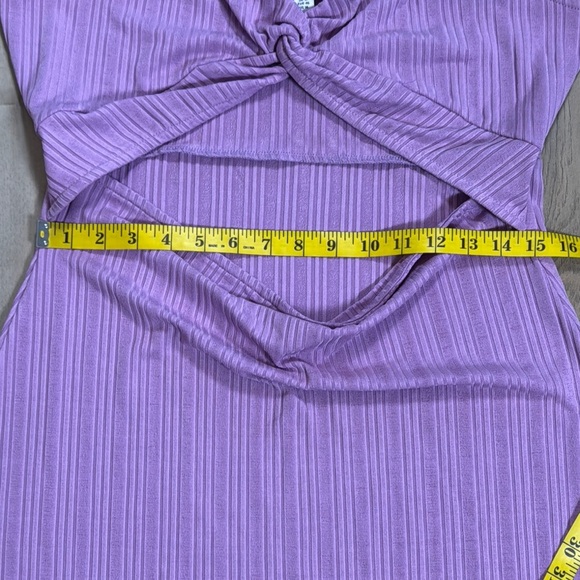 Topshop Purple Ribbed Dress with Knot Detail - Picture 8 of 11